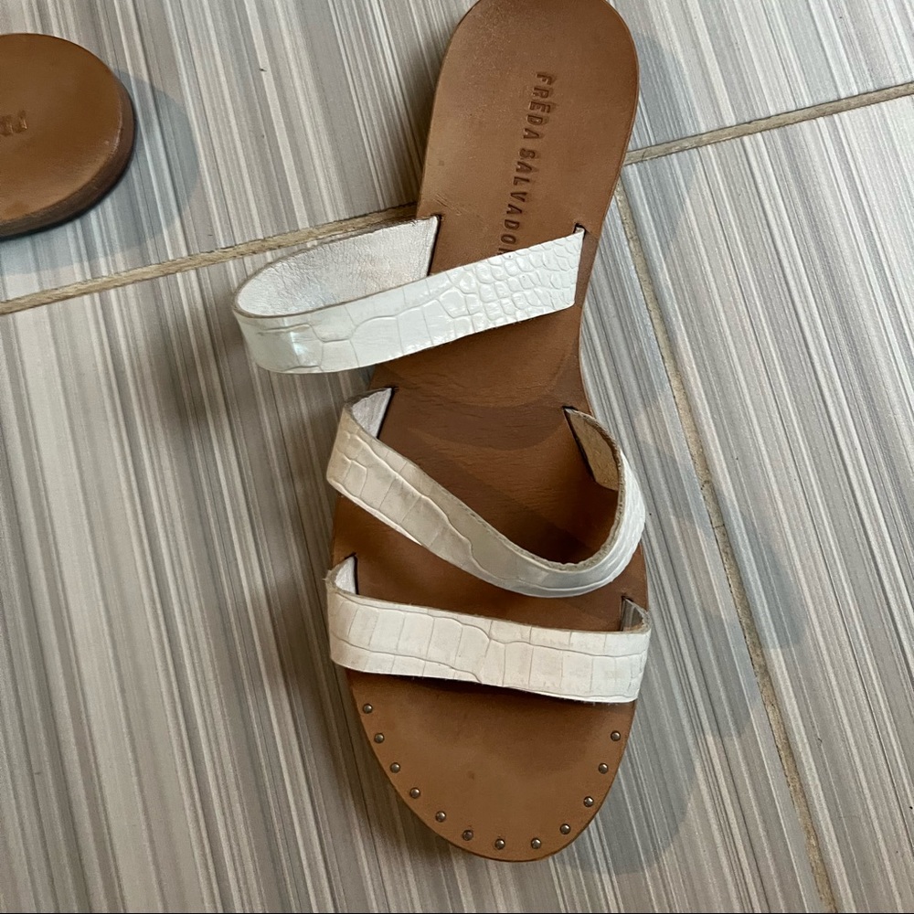 Freda Salvador ✨ Sandals